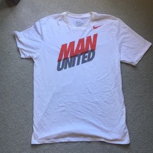 Men’s Nike Manchester United T-Shirt Large